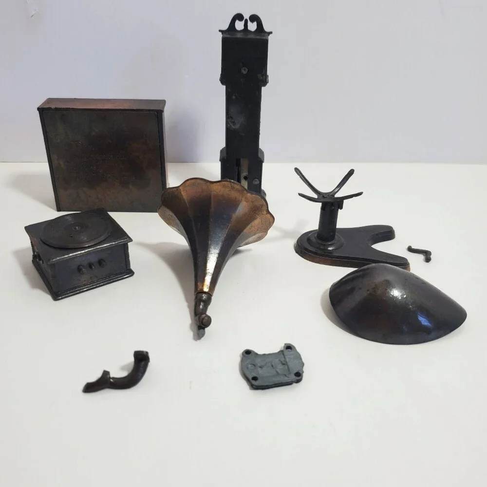 Durham Industries 70s Dollhouse Furniture Lot Diecast Metal Parts Only - Picture 3 of 14